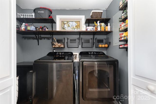 100 Fir Avenue, Kannapolis, NC 28081