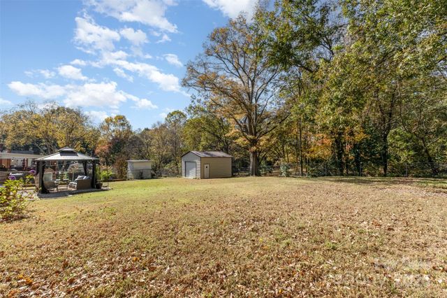 100 Fir Avenue, Kannapolis, NC 28081