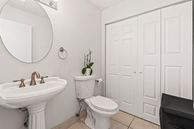 7529 E Courtyard Run E, Boca Raton, FL 33433