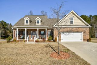 3901 Ridgewood Dr., Conway, SC 29526
