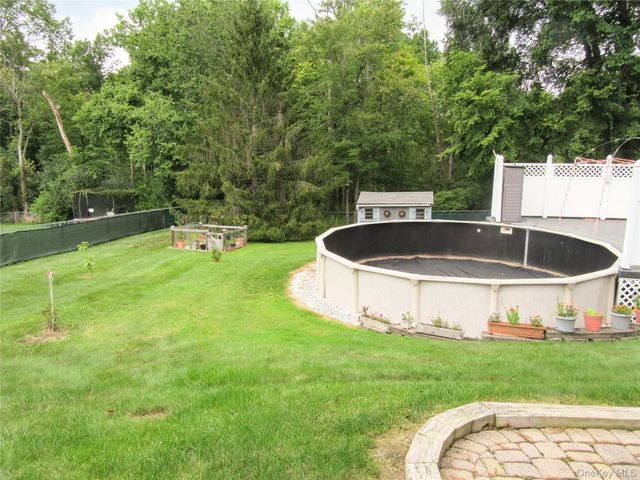 171 Barnes Road, Washingtonville, NY 10992
