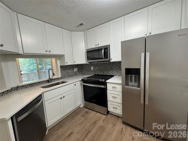 6523 Clavell Lane L, Charlotte, NC 28210
