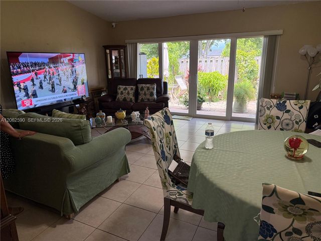 11515 SW 122nd Ct, Miami, FL 33186