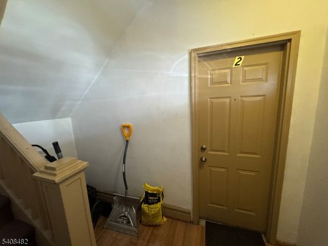 73 Hamilton St 4, East Orange City, NJ 07017