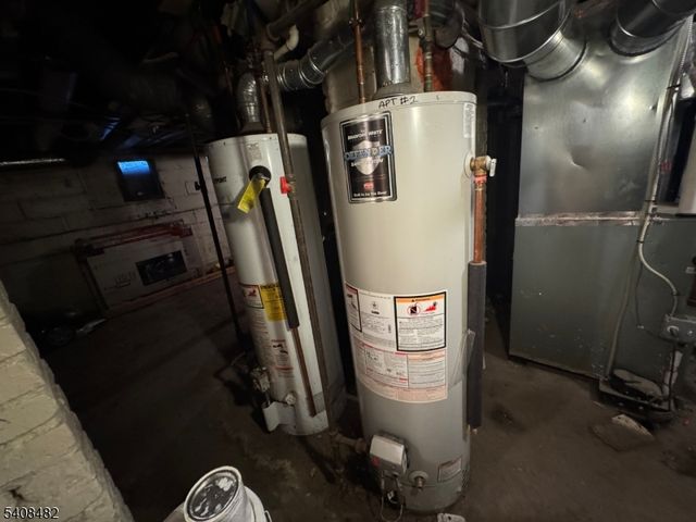 73 Hamilton St 4, East Orange City, NJ 07017