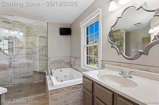11163 Sand Crane Way, South Lyon, MI 48178