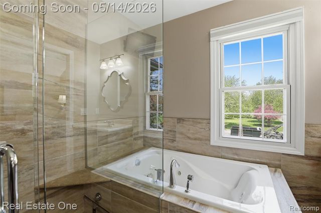11163 Sand Crane Way, South Lyon, MI 48178