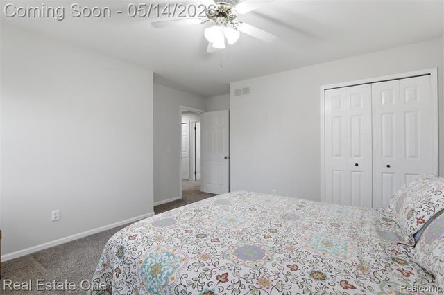 11163 Sand Crane Way, South Lyon, MI 48178
