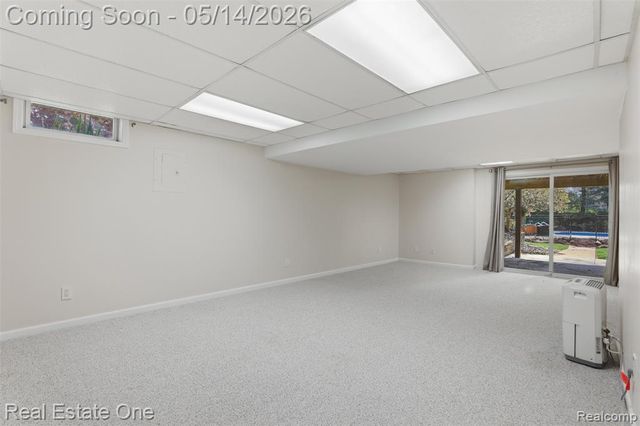 11163 Sand Crane Way, South Lyon, MI 48178