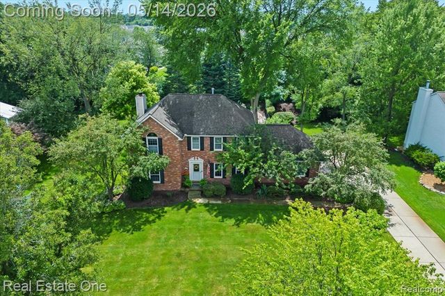 11163 Sand Crane Way, South Lyon, MI 48178