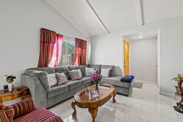 3111 E Avenue Q13, Palmdale, CA 93550