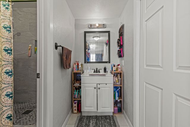 3111 E Avenue Q13, Palmdale, CA 93550