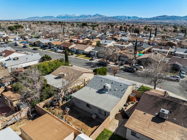 3111 E Avenue Q13, Palmdale, CA 93550