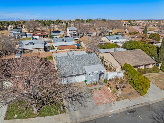 3111 E Avenue Q13, Palmdale, CA 93550
