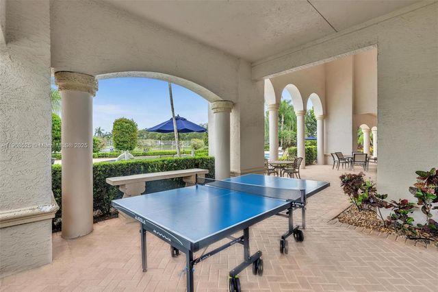 18579 Harbor Light Way, Boca Raton, FL 33498