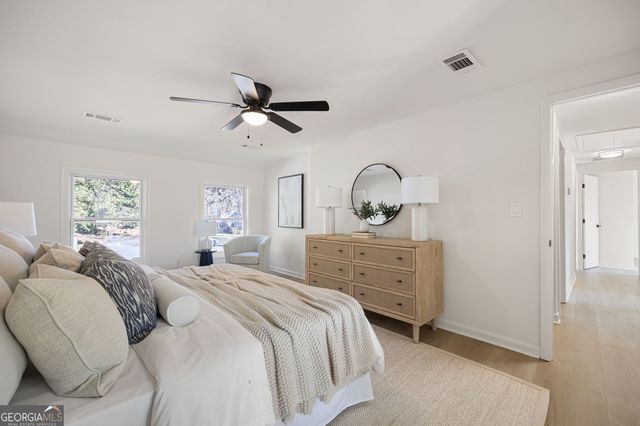 150 N POND Court, Roswell, GA 30076