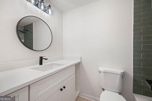 150 N POND Court, Roswell, GA 30076