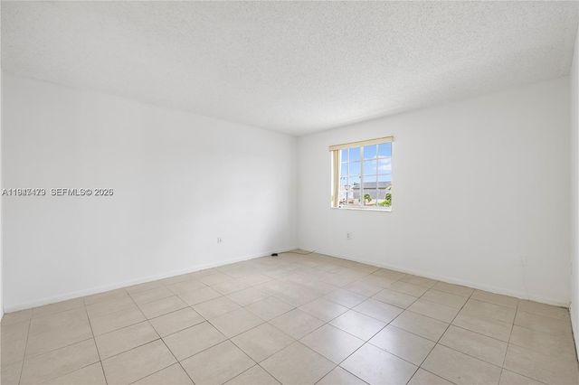 13723 SW 160th Ter, Miami, FL 33177