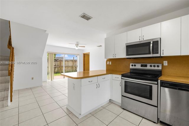 13723 SW 160th Ter, Miami, FL 33177