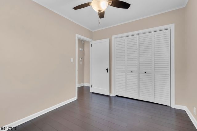 58 Locust Dr, Kenilworth Boro, NJ 07033