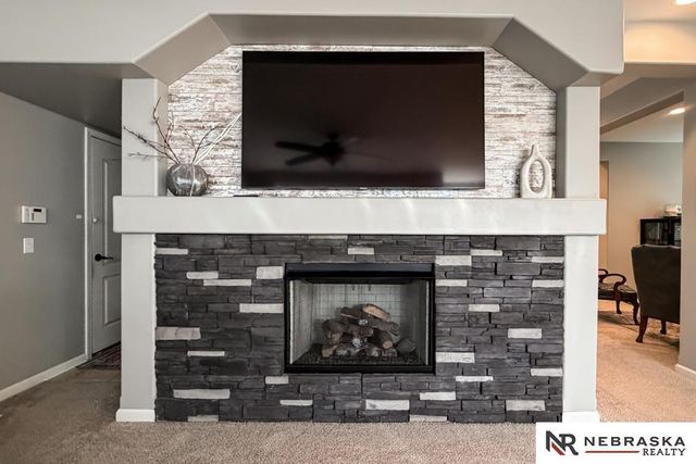 9508 S 28th Avenue, Bellevue, NE 68147