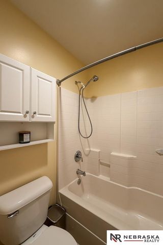 9508 S 28th Avenue, Bellevue, NE 68147