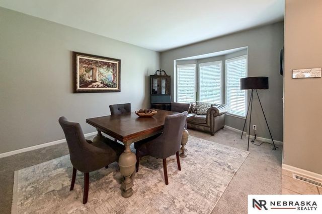 9508 S 28th Avenue, Bellevue, NE 68147