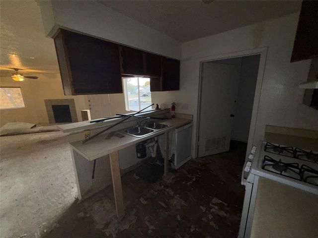 2404 Bucks RUN A&B, Austin, TX 78744