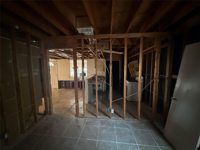 2404 Bucks RUN A&B, Austin, TX 78744