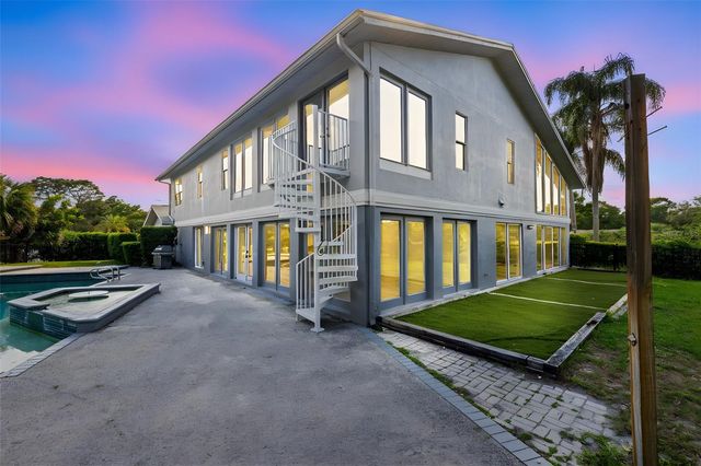 2668 CONCORDE COURT, Clearwater, FL 33761