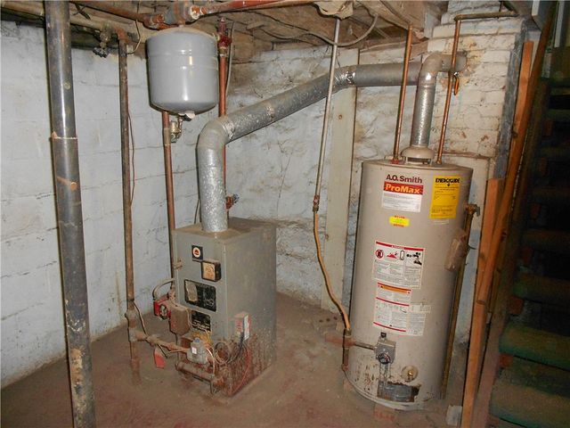 711 East Church Street, Elmira City, NY 14901