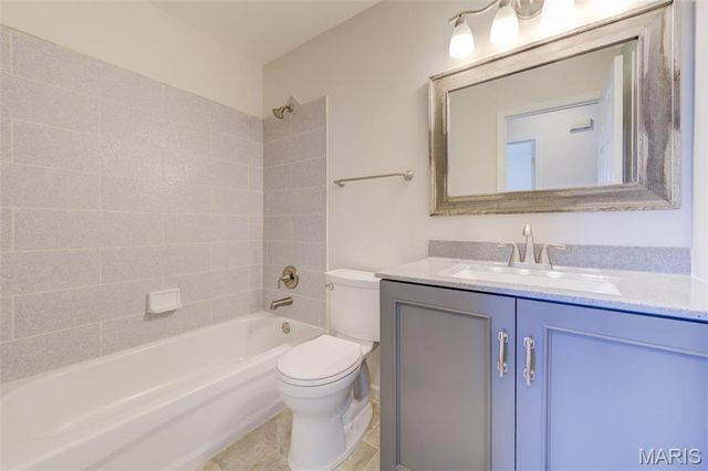 310 Harper Court, St Peters, MO 63376