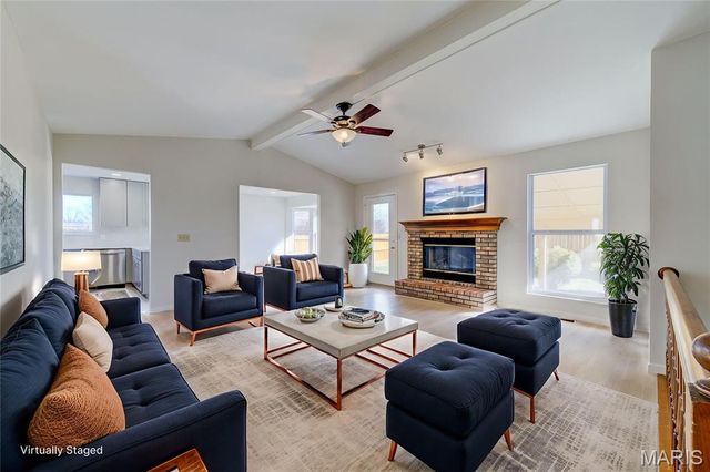 310 Harper Court, St Peters, MO 63376