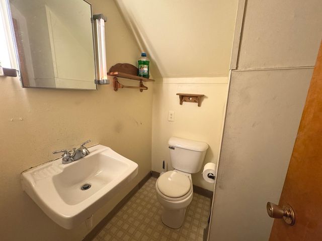 822 N 12th Street, Rochelle, IL 61068