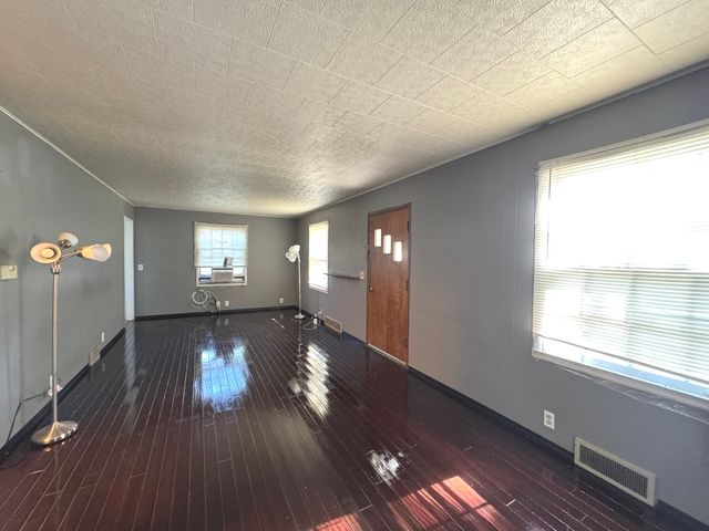 822 N 12th Street, Rochelle, IL 61068
