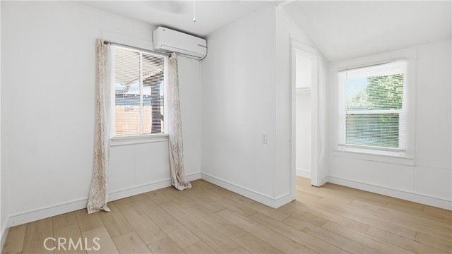 215 N Mcclay, Santa Ana, CA 92701