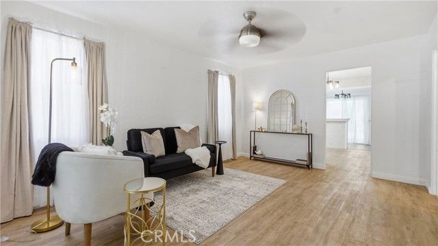 215 N Mcclay, Santa Ana, CA 92701