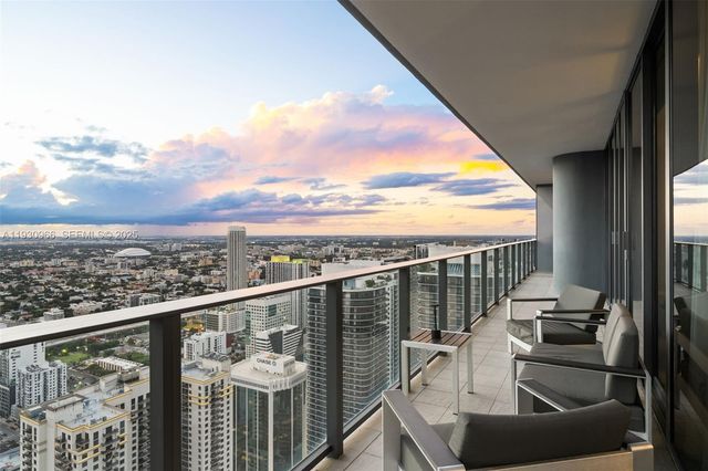 1000 Brickell Plz PH5904, Miami, FL 33131