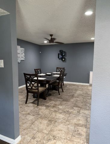 1013 Las Flores Court, Grand Prairie, TX 75052