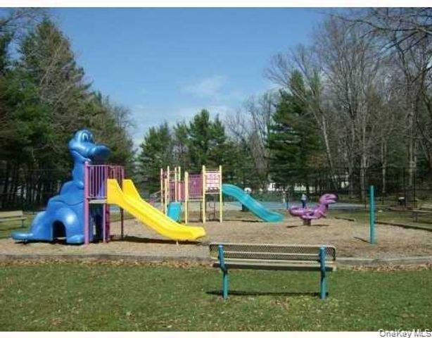 66 Bon Aire Circle P-7, Suffern, NY 10901