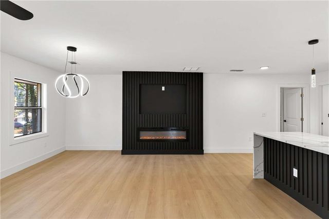 2177 Mark Trail, Decatur, GA 30032