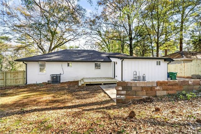 2177 Mark Trail, Decatur, GA 30032