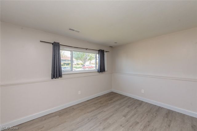 10201 Munich Drive, Parma, OH 44130