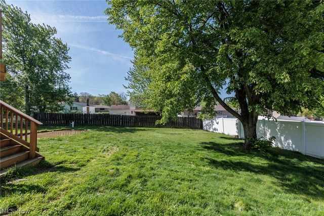 10201 Munich Drive, Parma, OH 44130