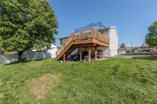 10201 Munich Drive, Parma, OH 44130