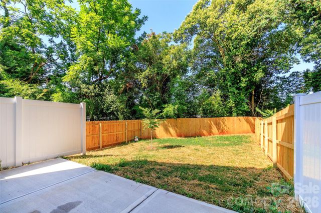2505 Elon Street, Charlotte, NC 28208