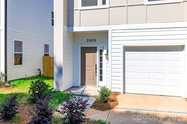2505 Elon Street, Charlotte, NC 28208