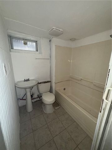 10 La Vaughn Street, Providence, RI 02909