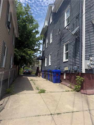 10 La Vaughn Street, Providence, RI 02909