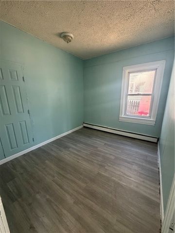 10 La Vaughn Street, Providence, RI 02909